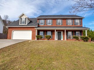 705 Dawson Creek Ln, Knoxville, TN 37922