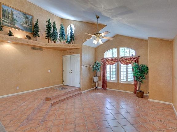 4th image of 8020 Blue Cascade Ave