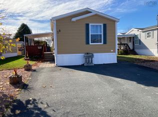 38 Sherbrooke Ave, Bridgewater, NS B4V 4E7