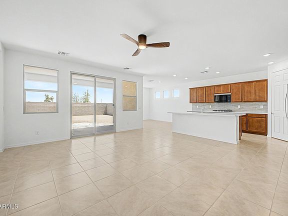 3rd image of 33259 N Zinfandel Street