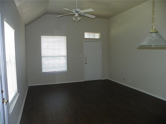 4th image of 2708 Westhampton Ct APT A