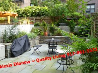 415 W 22nd St APT GDN, New York, NY 10011