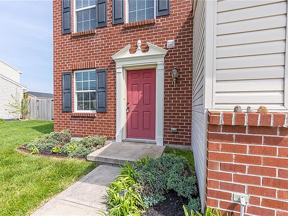 5th image of 1849 Village Ln