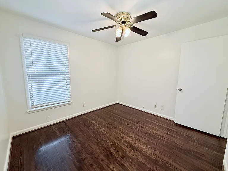 10640 Aledo Dr — Photo 22