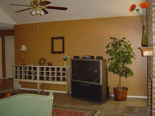 5th image of 19918 PARK BLUFF