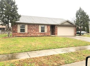 901 Sierra Ct, Jeffersonville, IN 47130