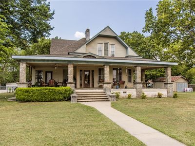 716 S Washington St, Siloam Springs, AR, 72761