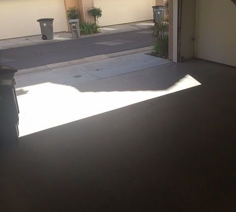 3rd image of 4574 Central Pkwy #21