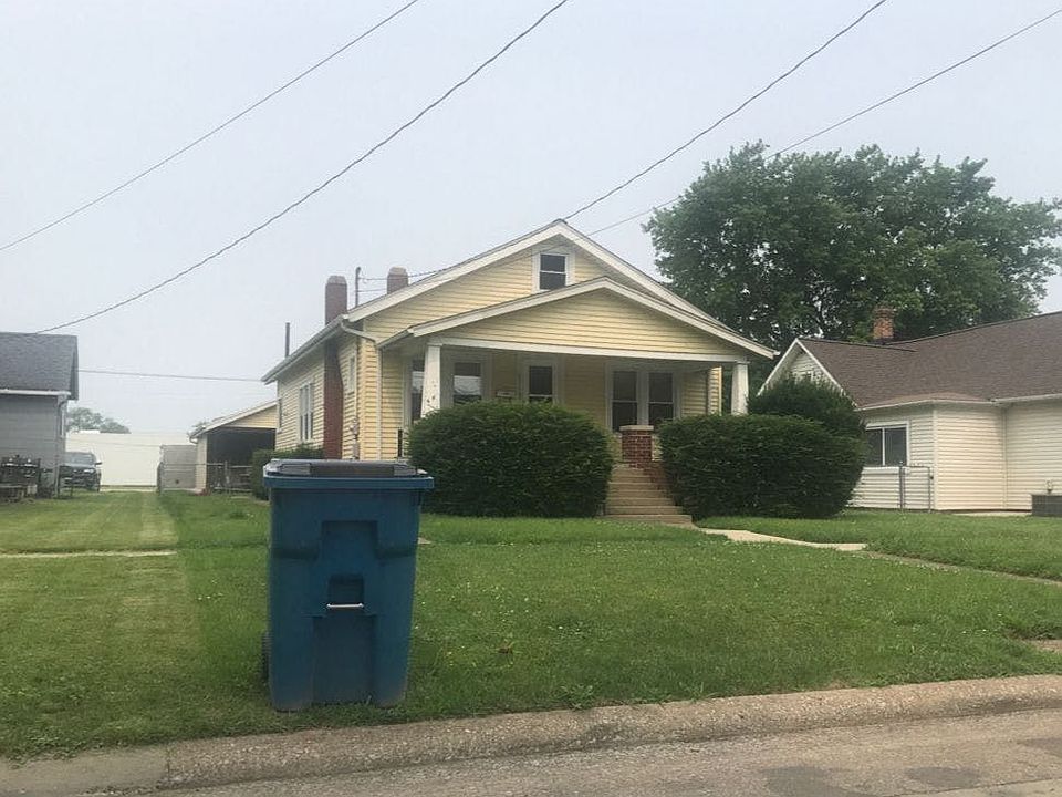 2nd image of 611 Broadway St