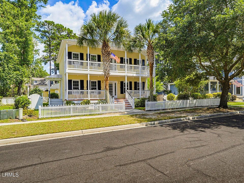 1st image of 12 Petigru Drive
