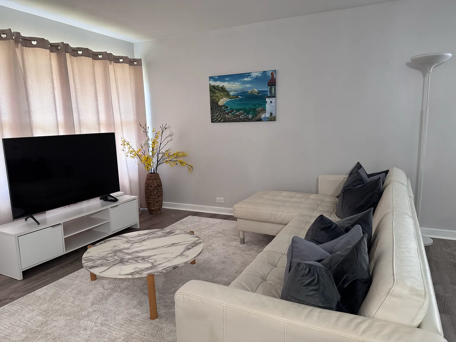 1 bed, 750 sqft, $3,500 — Photo 2
