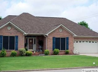 1914 Carpenter Dr SW, Decatur, AL 35603