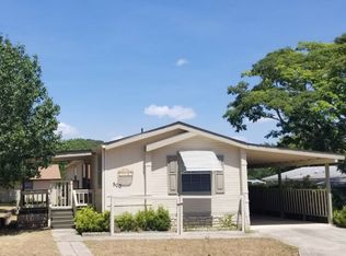 500 Live Oak St, Ingram, TX 78025