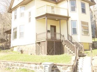 226 Piedmont Ave APT 2, Duluth, MN 55806