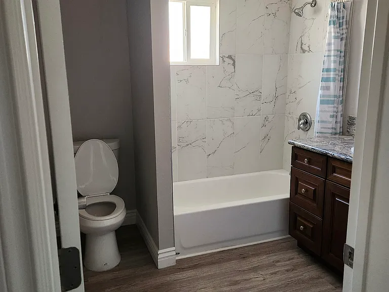 1213 Dawn St #2 — Photo 4