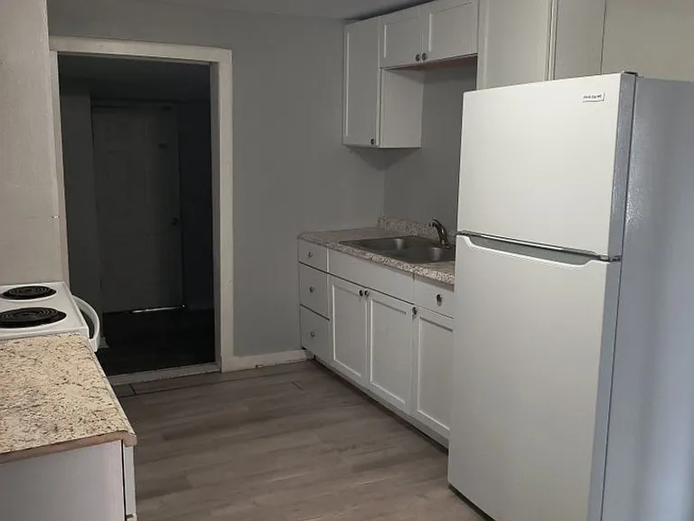 2812 N Farr St — Photo 1