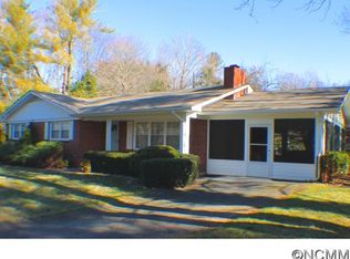 72 Bramlett Dr, Waynesville, NC 28785