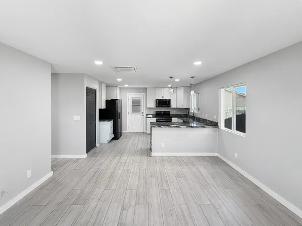 2452 E Ingersoll St, San Diego, CA 92111