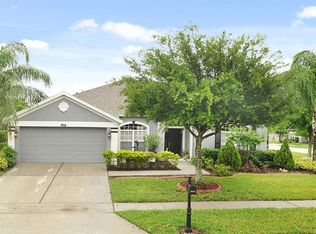 800 Huntington Pines Dr, Ocoee, FL 34761