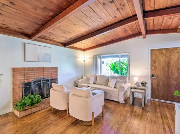307 Holly St, Oceanside, CA 92058
