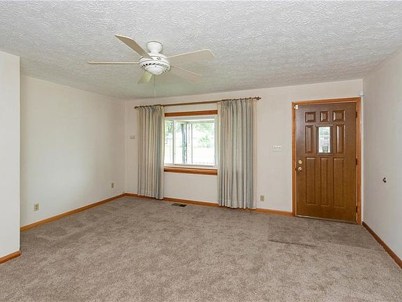 3rd image of 8244 E 50th St