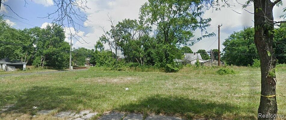 1st image of 5808 Lakeview St