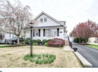 324 Center Ave, Delanco, NJ 08075