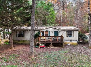 221 Allison Dr, Harriman, TN 37748