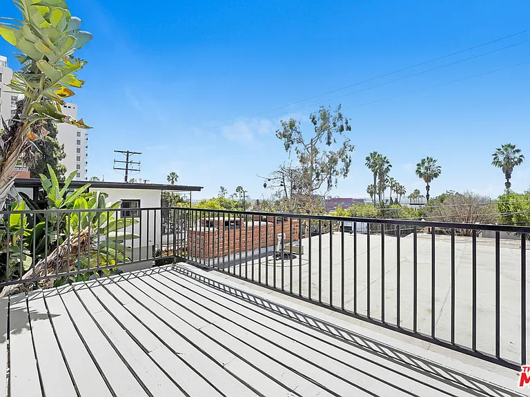 8907 Harratt St — Photo 5