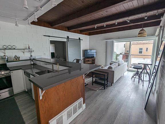 5th image of 3604 Alma Ave #A