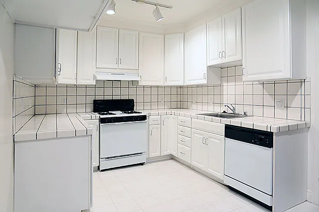 2170 Filbert St #103 — Photo 7