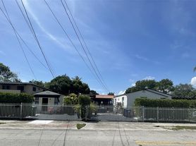 200-210 NE 110th St