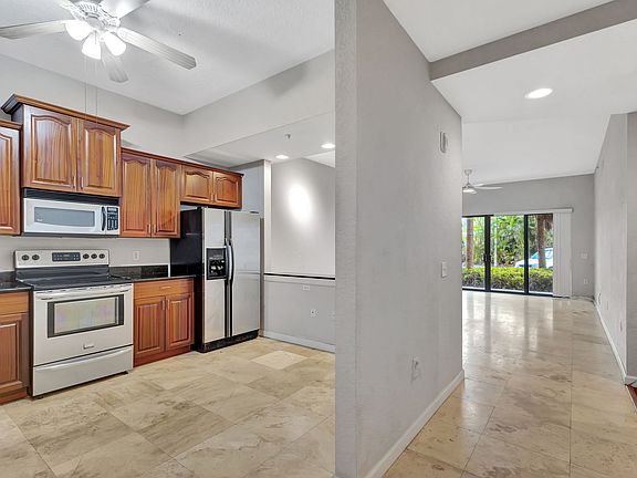 2nd image of 1620 Presidential Way APT 110