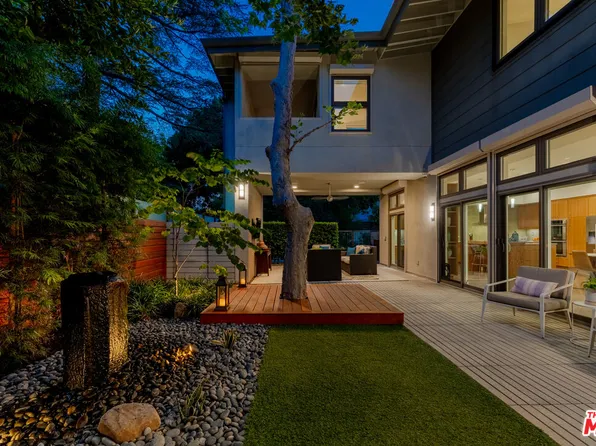 4065 Kraft Ave, Studio City, CA 91604