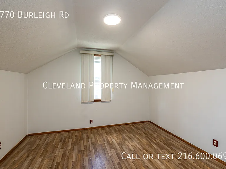 4770 Burleigh Rd — Photo 17