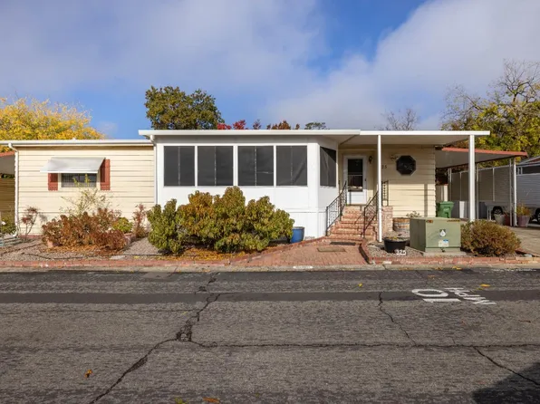 325 Bluebird Ln, Folsom, CA 95630