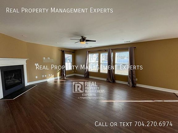 4th image of 15750 Normans Landing Dr