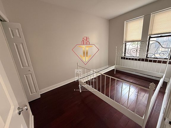 5th image of 5412 Park Ave #A32