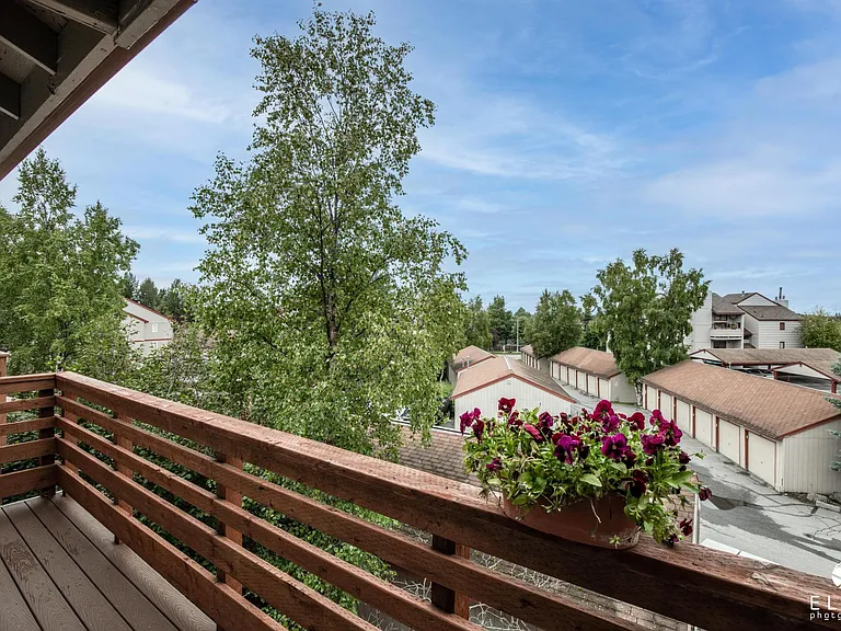 9645 Independence Dr #302 — Photo 5