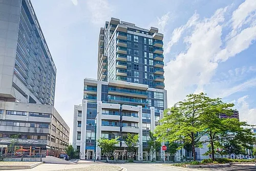 736 Spadina Ave #803 Photo 1 736 Spadina Ave #803 Photo 1