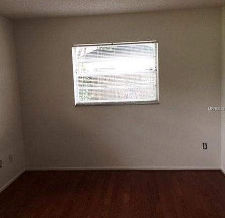 4th image of 7027 Betty St