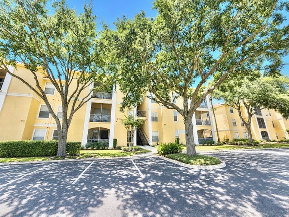 1st image of 1408 Lake Shadow Cir APT 1308