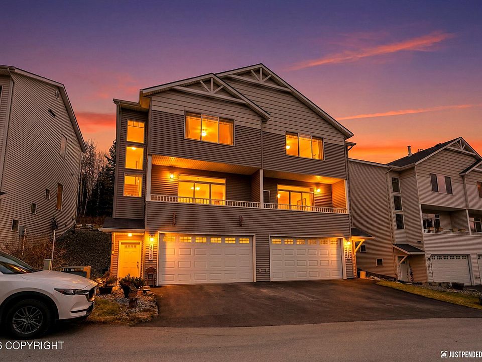 1st image of 20143 Riverside Dr