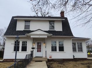 3 Hamilton Ave, Elgin, IL 60123