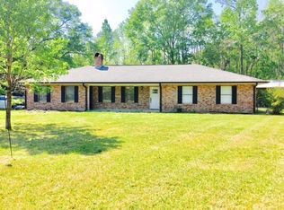 416 Grover Barrett Rd, Picayune, MS 39466