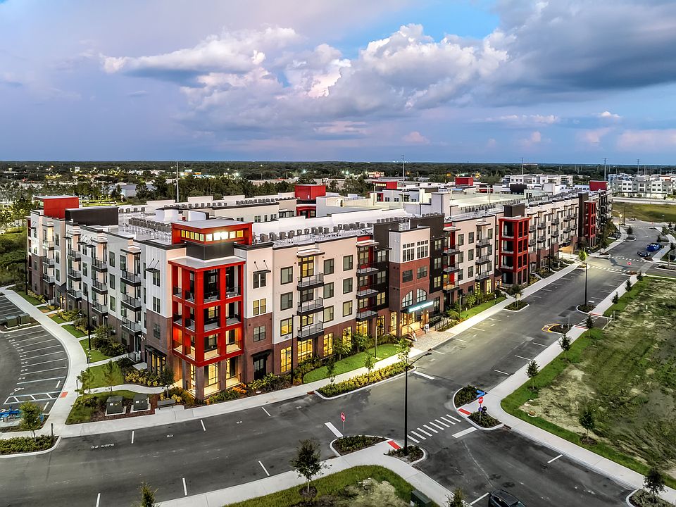 1st image of 3175 Corporate Center Pkwy #221