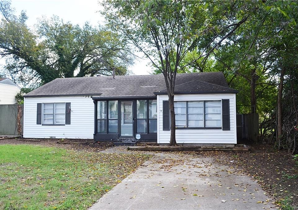 1st image of 2676 Texas Dr