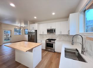 63126 Riverstone Dr, Bend, OR 97703