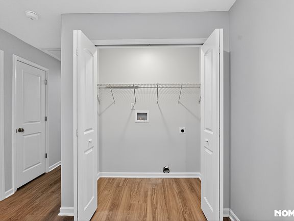 2nd image of 818 Miller St