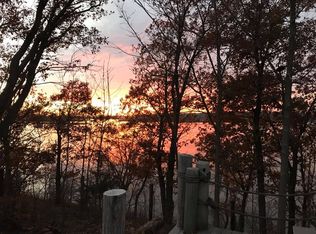 4624 Riverview Rd, Thomson, IL 61285